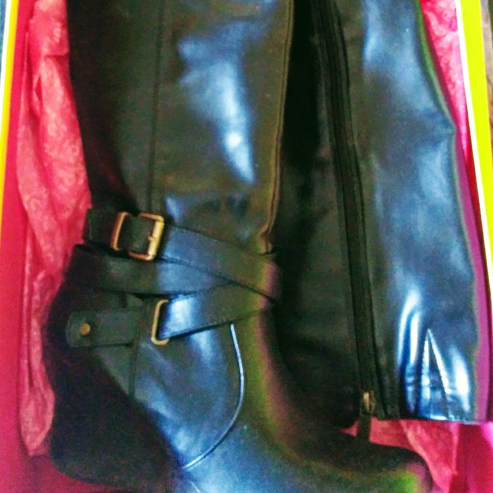 Kenneth Cole Reaction Tall Wrap Boots